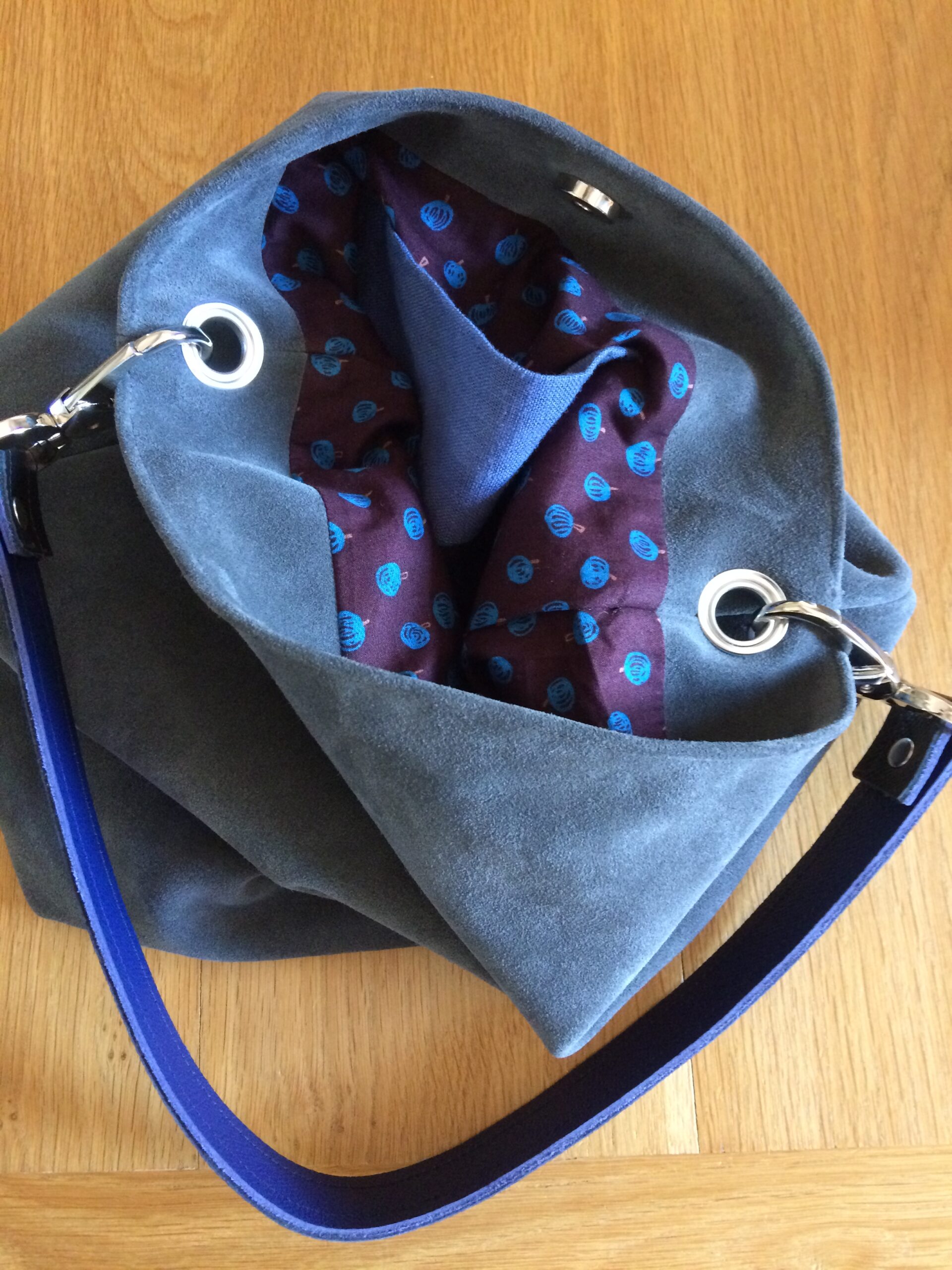 L'intemporel - Daim Gris – Image 2